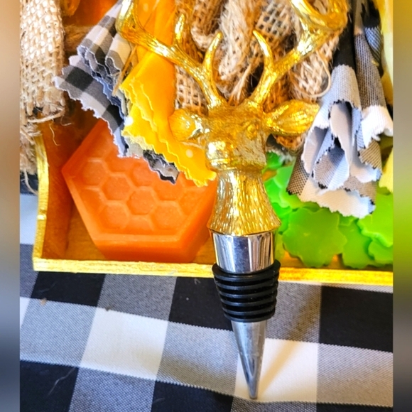 🥂🍾Wine Cork🥂 - Picture 3 of 6